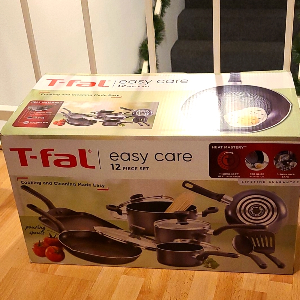T-fal easy care 12 piece cookware set